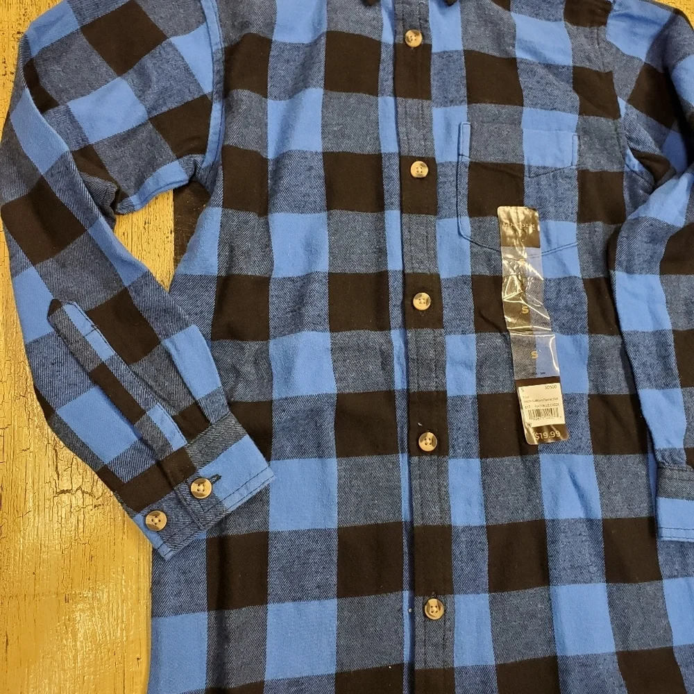 💁‍♂️👕 NWT Lincoln Oufitters S Flannel shirt